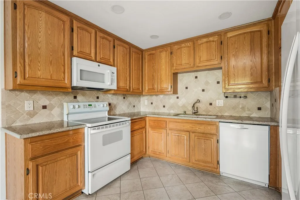 Additional image 13 of 21931 Rimhurst Dr Unit 117, Lake Forest, CA 92630