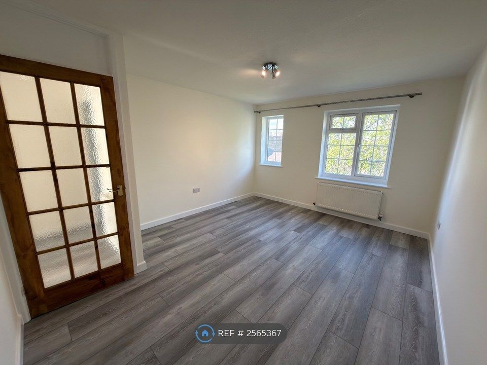 Additional image 7 of 2 bed maisonette to rentMorley Place, Hungerford RG17