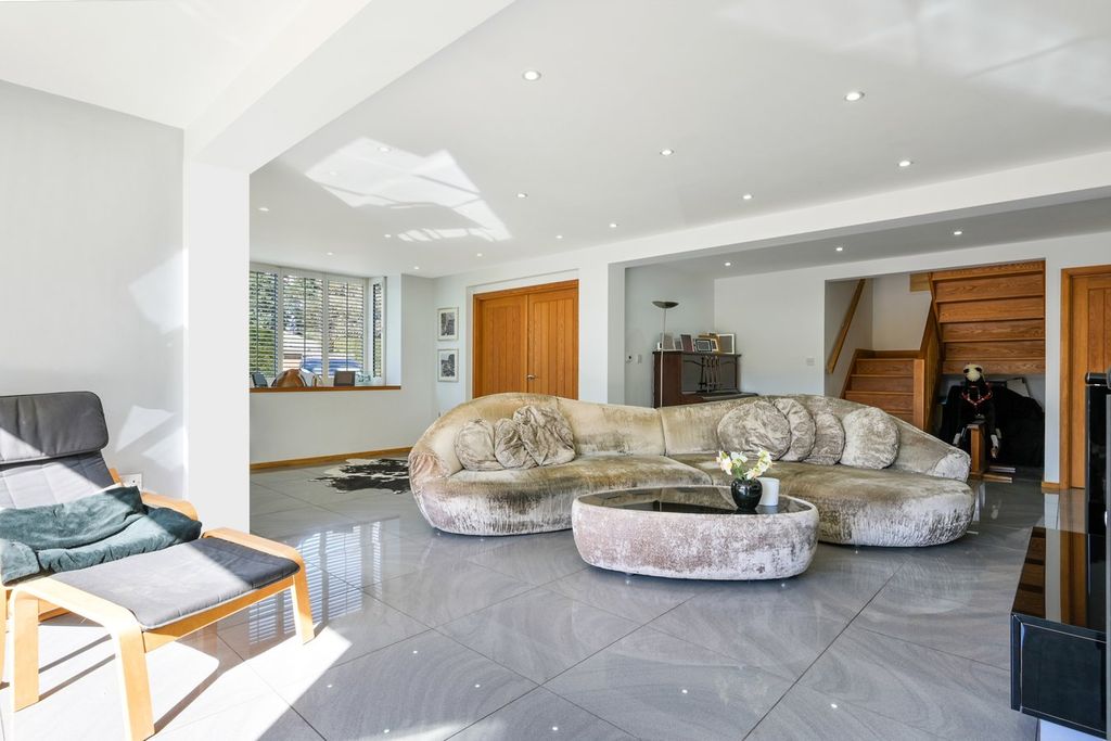 Additional image 3 of 4 bed semi-detached house for saleOatlands Avenue, Weybridge KT13