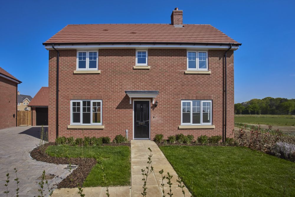 4 bed detached house for sale"The Lavenham" at Bluebell Avenue, Heybridge CM9