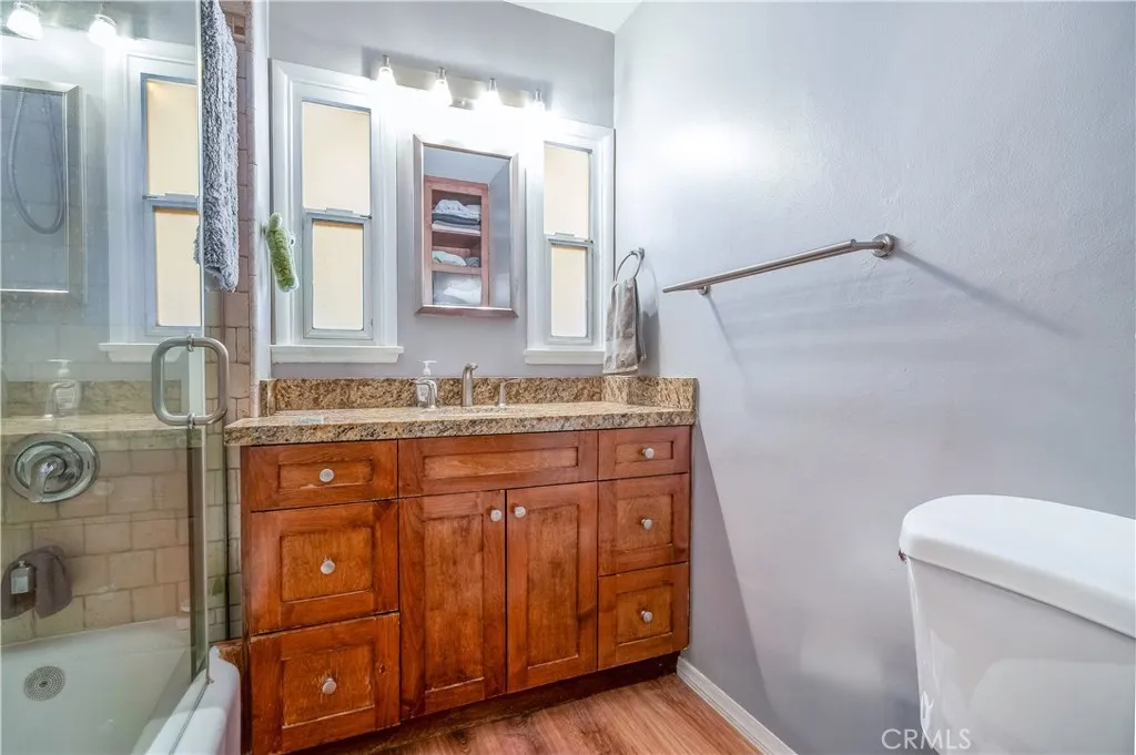 Additional image 28 of 17504 Hamlin St, Van Nuys, CA 91406