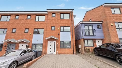 Whitlock Grove, Birmingham B14