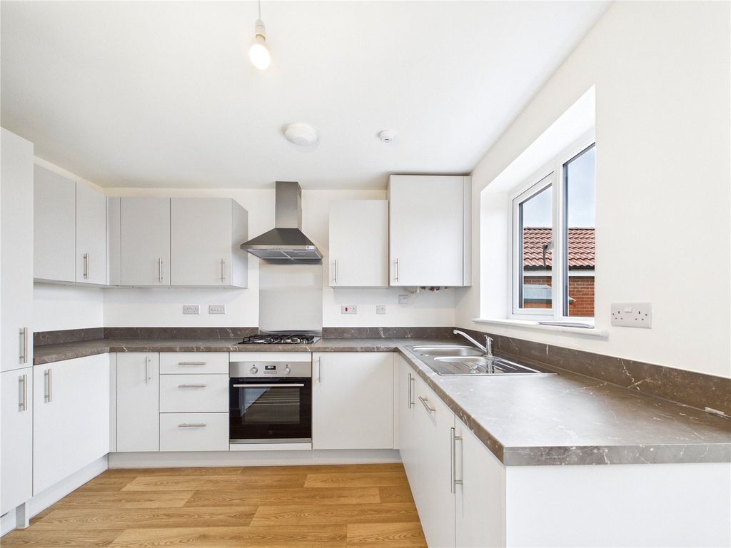 Additional image 6 of 3 bed semi-detached house to rentKestrel Drive, Leiston, Suffolk IP16