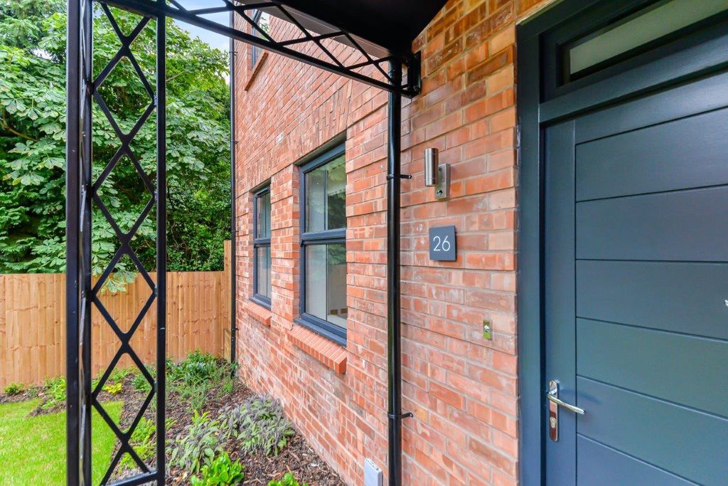 Additional image 37 of 6 bed detached house to rentClaremont Gardens, Norfolk Road, Edgbaston, Birmingham B15