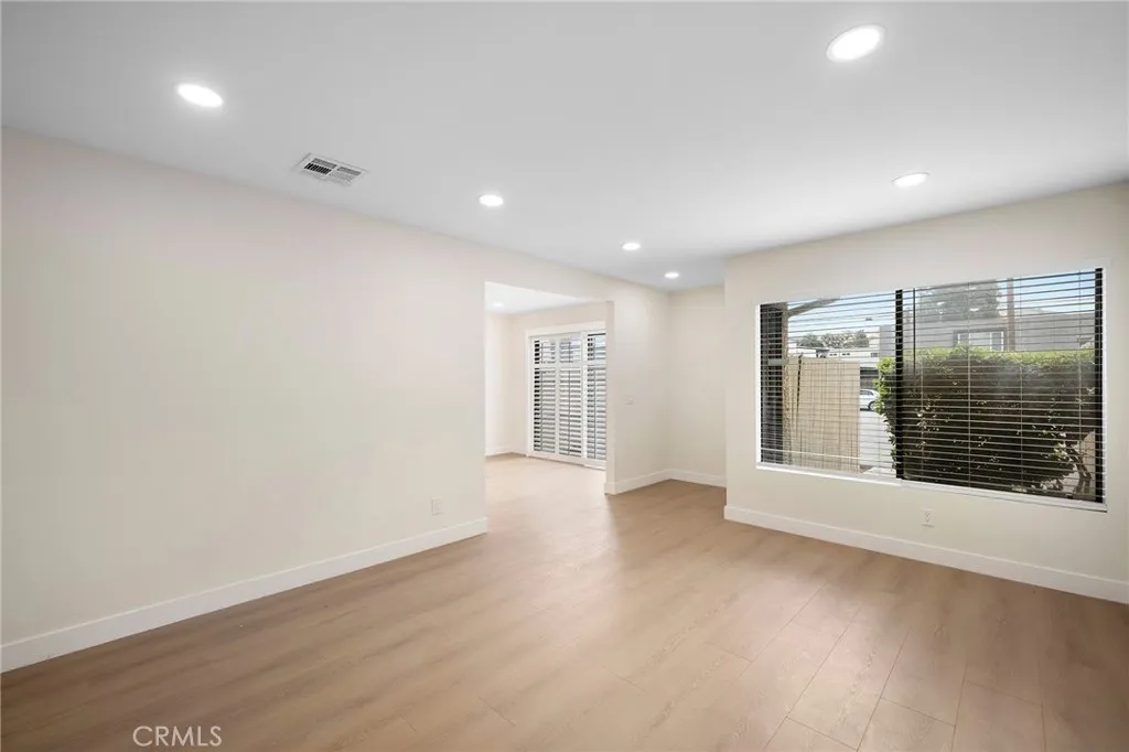 Additional image 35 of 8601 Sunland Boulevard Unit 5, Sun Valley, CA 91352