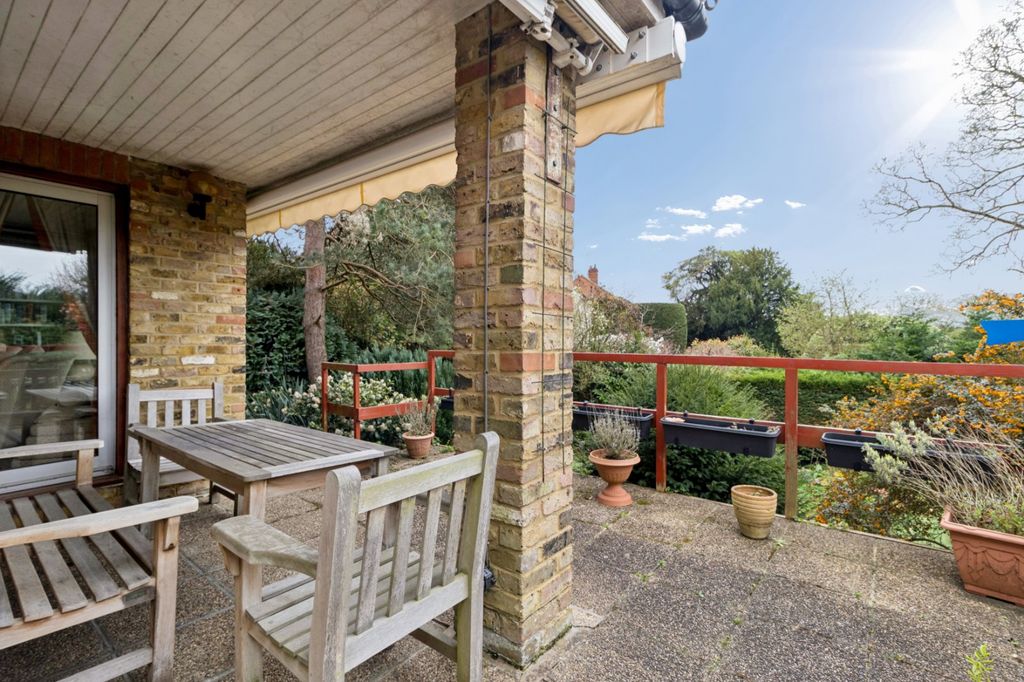 Additional image 9 of 4 bed detached house for saleRobins Orchard, Chalfont St. Peter, Buckinghamshire SL9