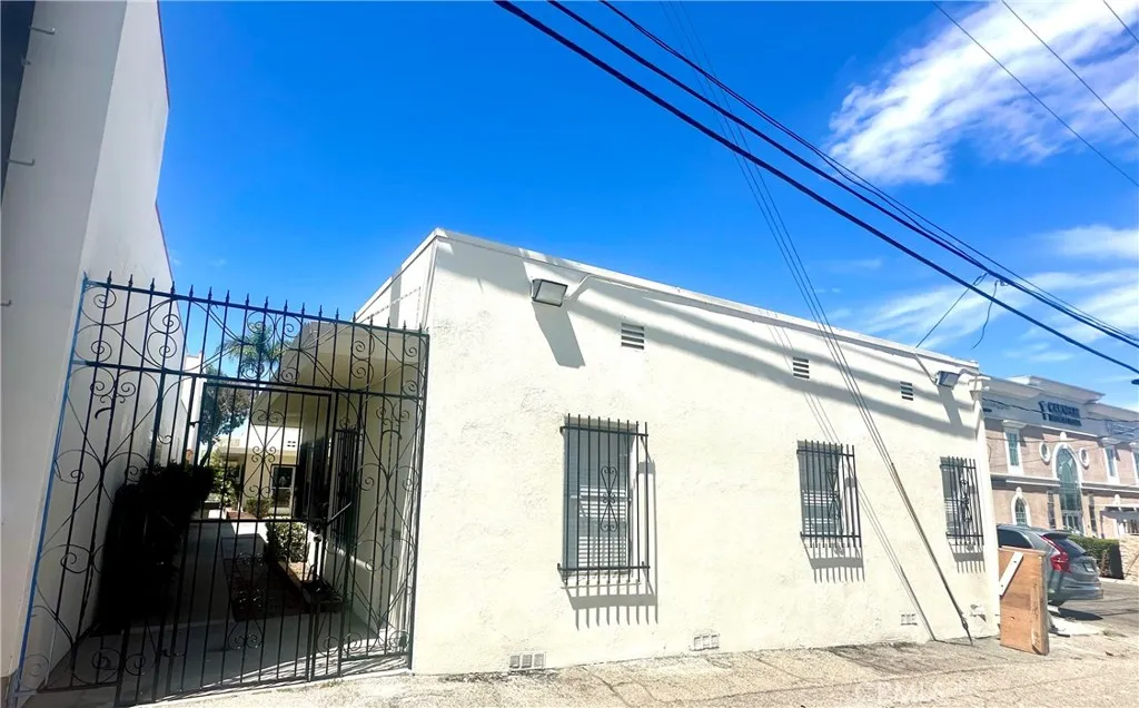 Additional image 7 of 815 S Main St, Corona, CA 92882