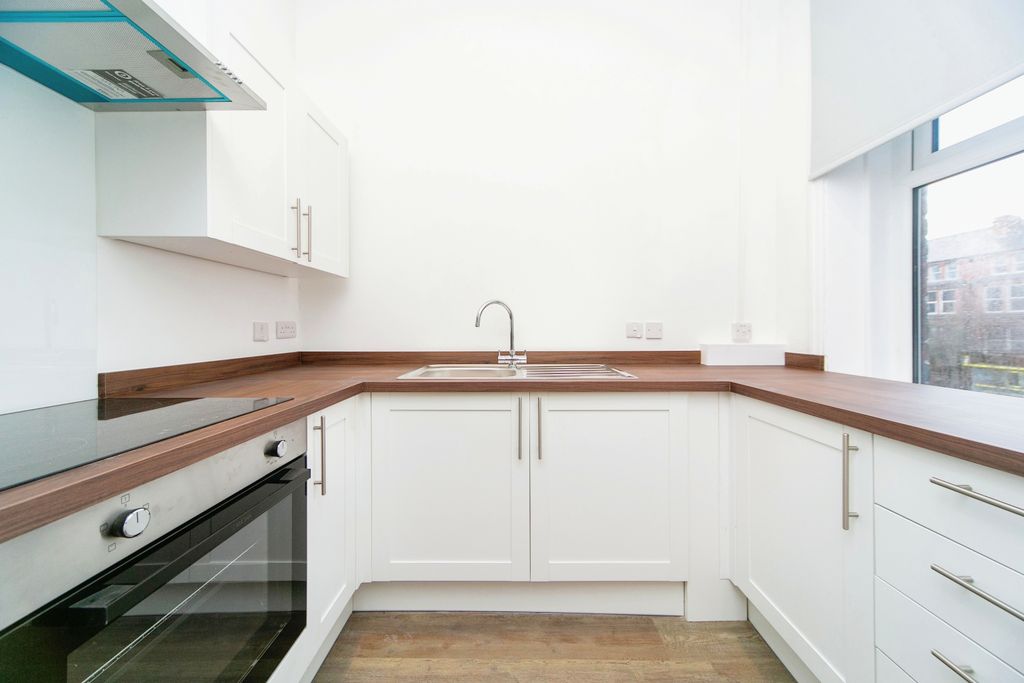 Additional image 4 of 1 bed flat to rentToxteth, Liverpool L8