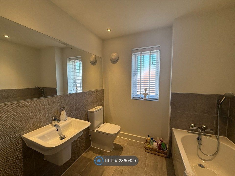 Additional image 13 of 4 bed detached house to rentYardley Way, Bishops Tachbrook, Leamington Spa CV33