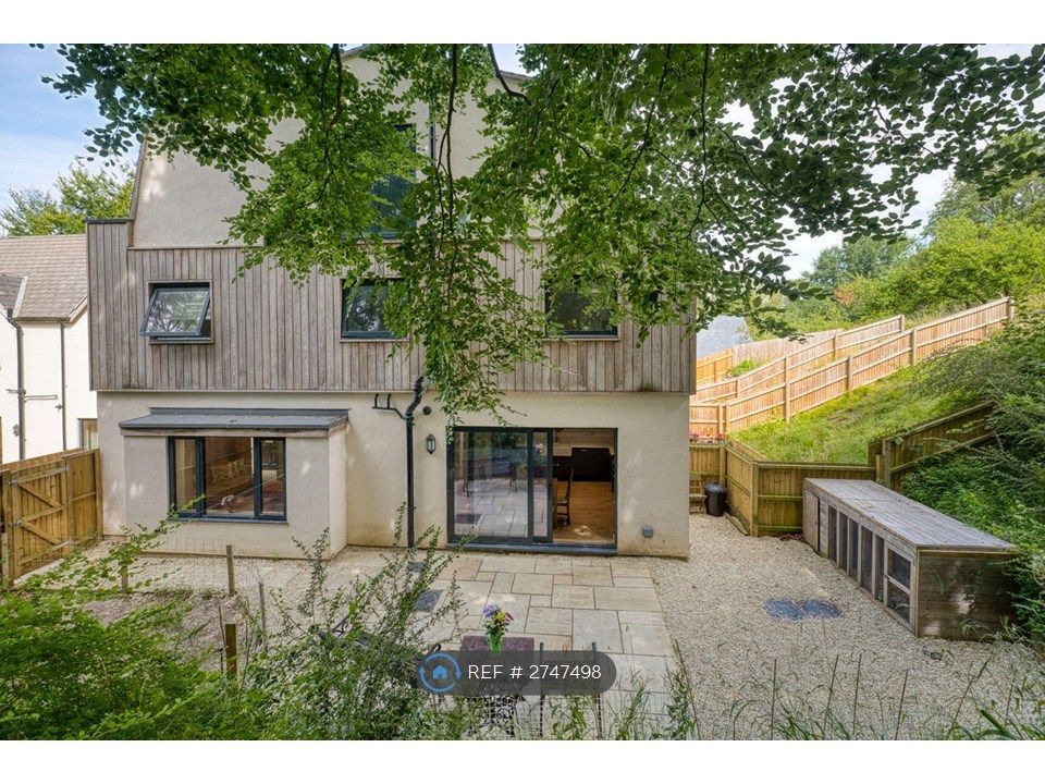 4 bed end terrace house to rentYour New Home Ready For You, Bruton BA10