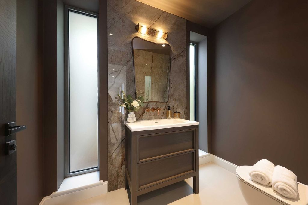 Additional image 15 of 5 bed country house for saleTower Road, Coleshill, Amersham, Buckinghamshire HP7