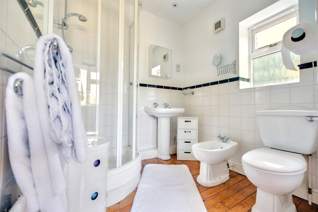 Additional image 27 of 3 bed detached house for saleBilborough Road, Nottingham NG8