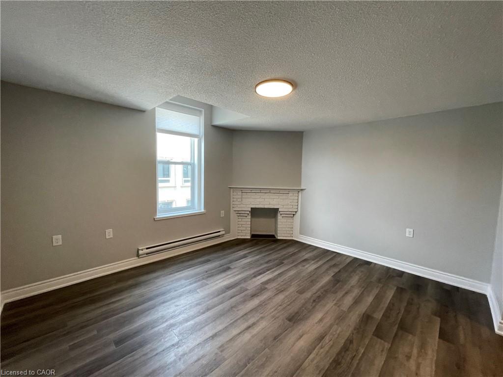 204-69 East Main Street, Welland, ON, L3B 3W4