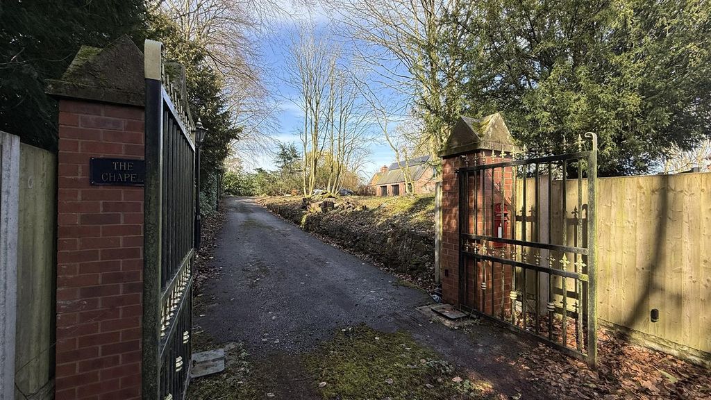 Additional image 19 of 4 bed semi-detached house to rentVilla Road, Cheddleton, Leek ST13