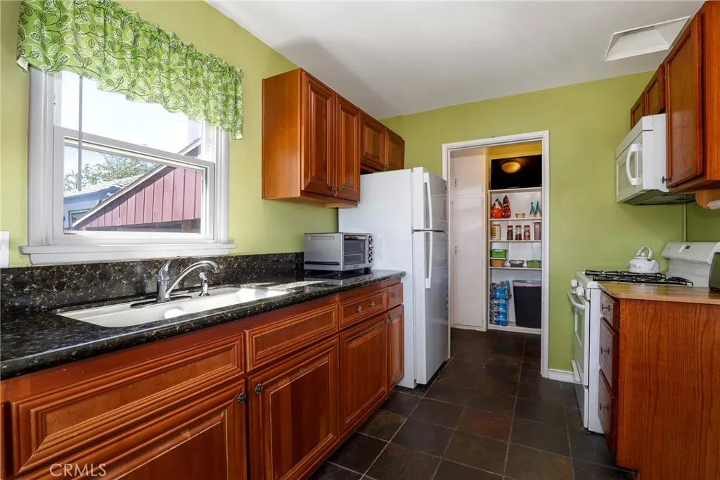 Additional image 13 of 38337 17th Street E, Palmdale, CA 93550