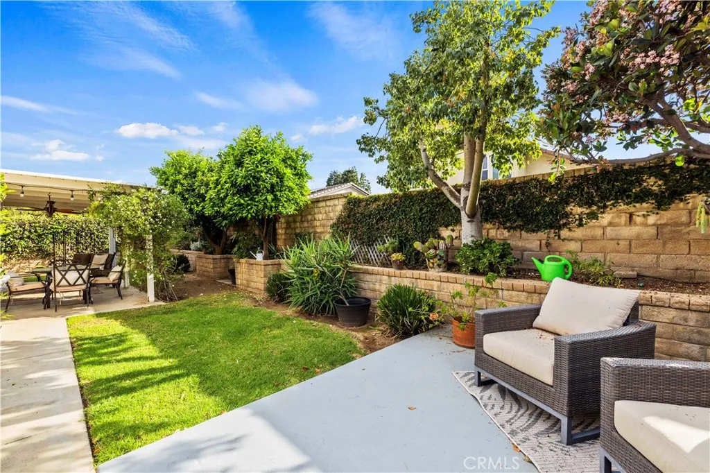 Additional image 122 of 25547 Via Impreso, Valencia, CA 91355