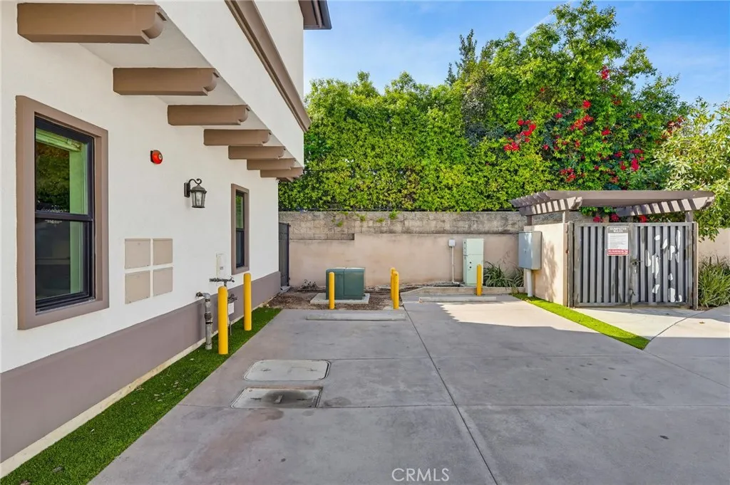 Additional image 126 of 432 S Alhambra Avenue Unit H, Monterey Park, CA 91755
