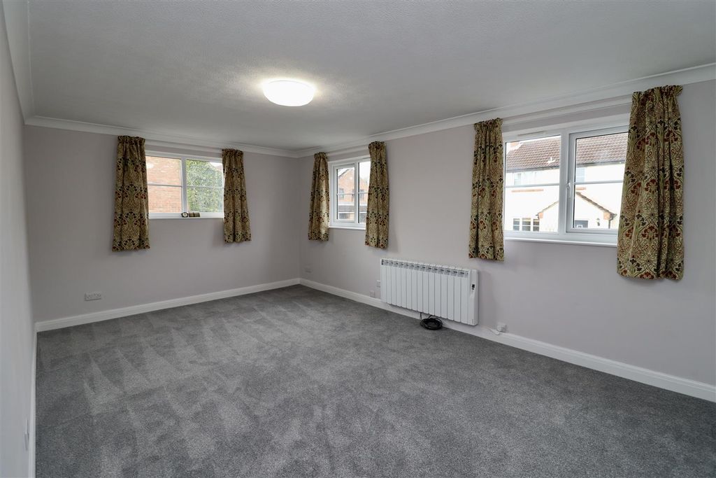 1 bed flat to rentEastwold, North Newbald, York YO43