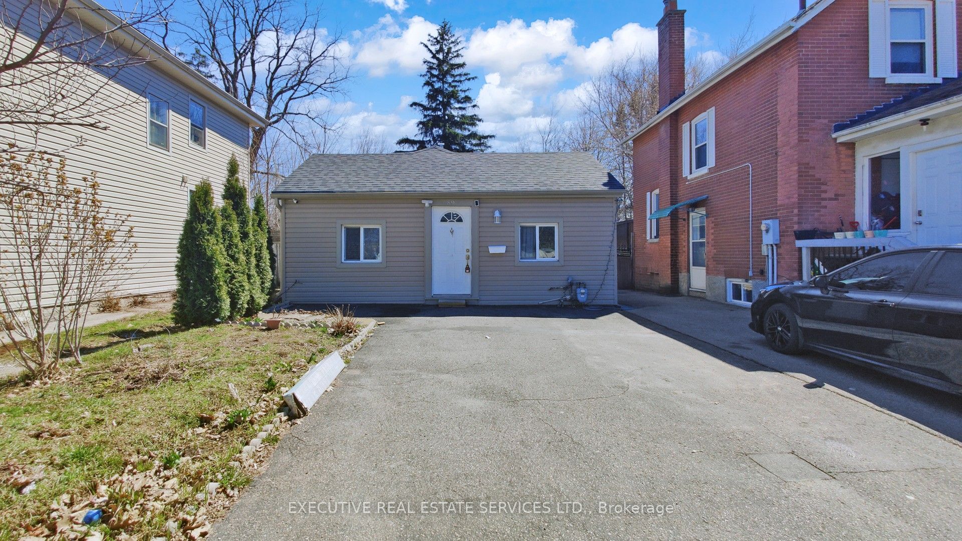 89 John Street, Brampton, ON, L6W 1Z4