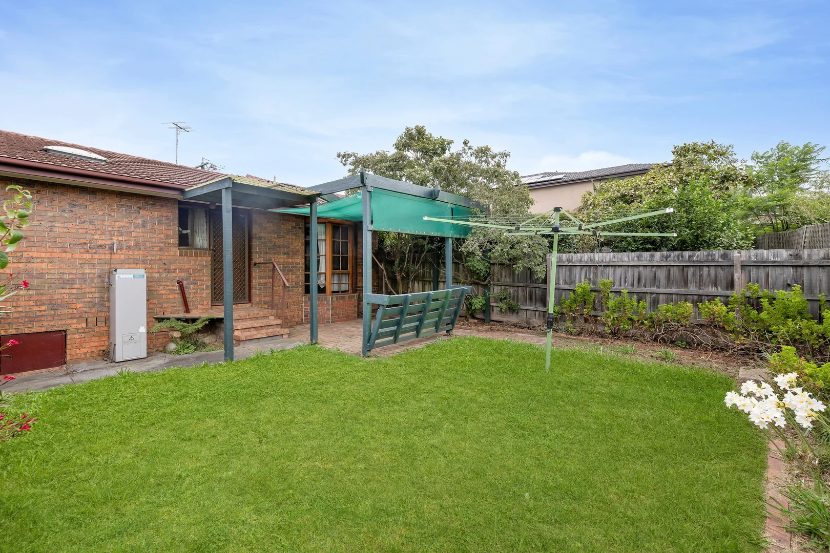 Additional image 2 of 1/51 Dunscombe Avenue, Glen Waverley VIC 3150