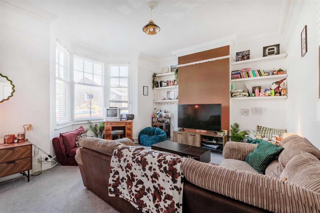 Additional image 3 of 1 bed flat for saleLauriston Road, Brighton BN1