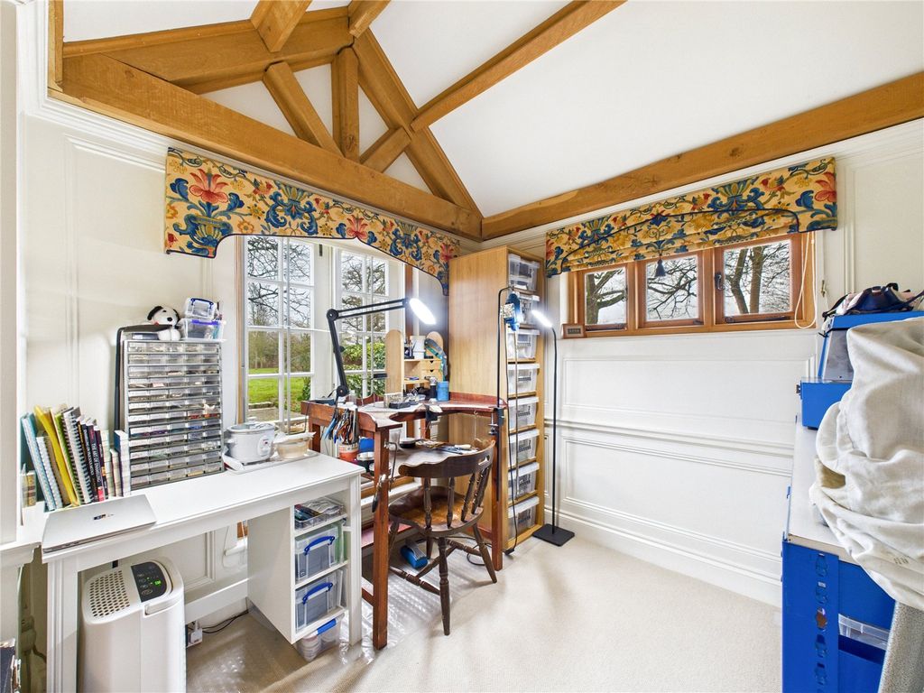 4 bed detached house for saleDallinghoo, Woodbridge, Suffolk IP13 photo 5