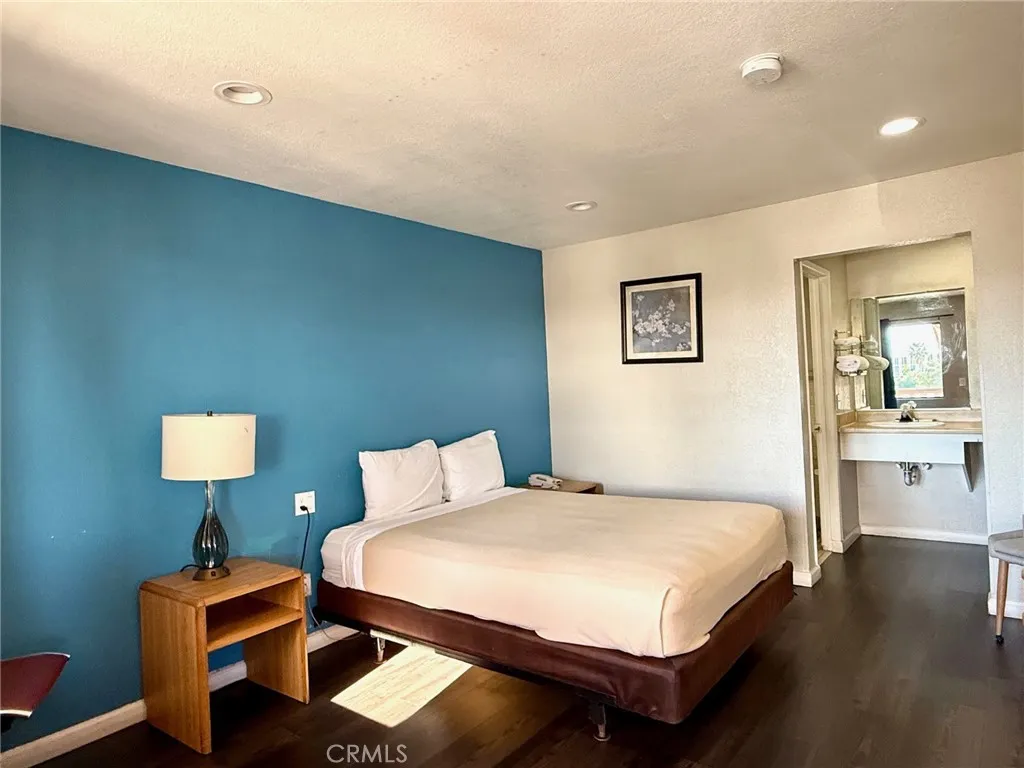 Additional image 49 of 430 W Palmdale Blvd, Palmdale, CA 93551