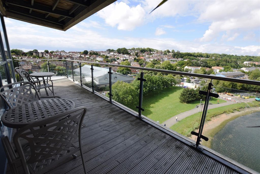 Additional image 11 of 2 bed flat for saleThe Mirage, Portishead BS20