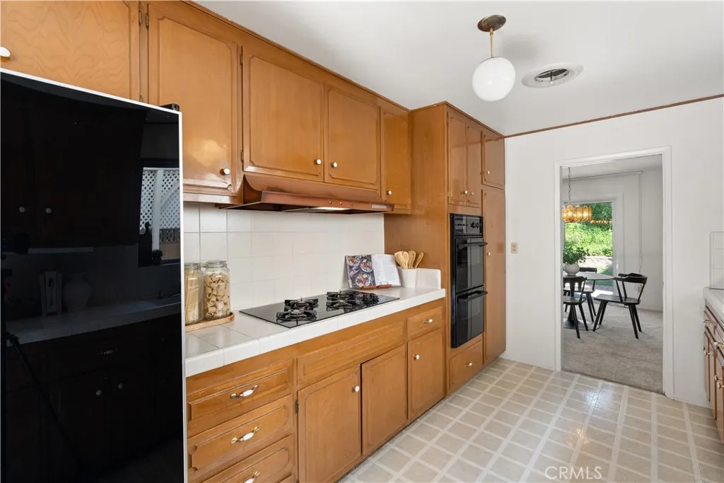 Additional image 41 of 20631 Romar St, Chatsworth, CA 91311