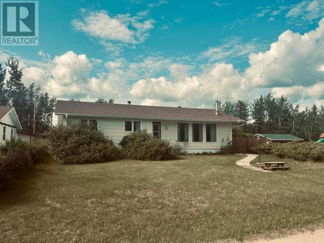 10 WAPITI STREET