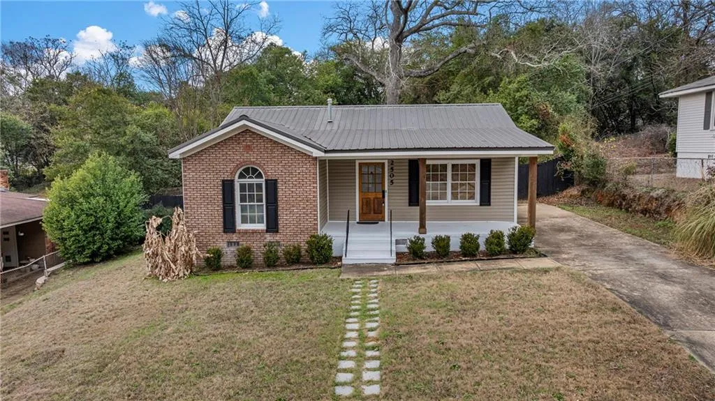 2505 10th Avenue, Phenix City, AL 36867