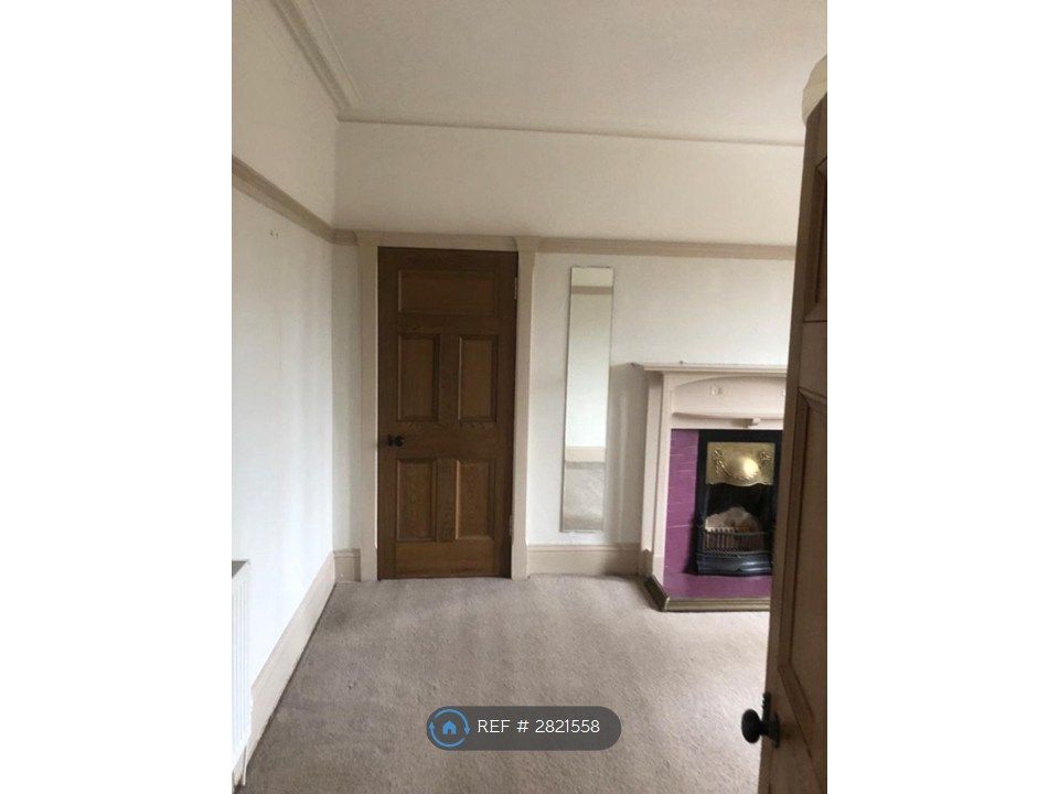 Additional image 5 of 3 bed terraced house to rentParkhill Road, Glasgow G43