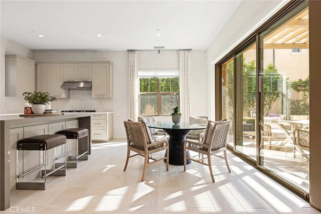 Additional image 15 of 117 Petunia, Irvine, CA 92618