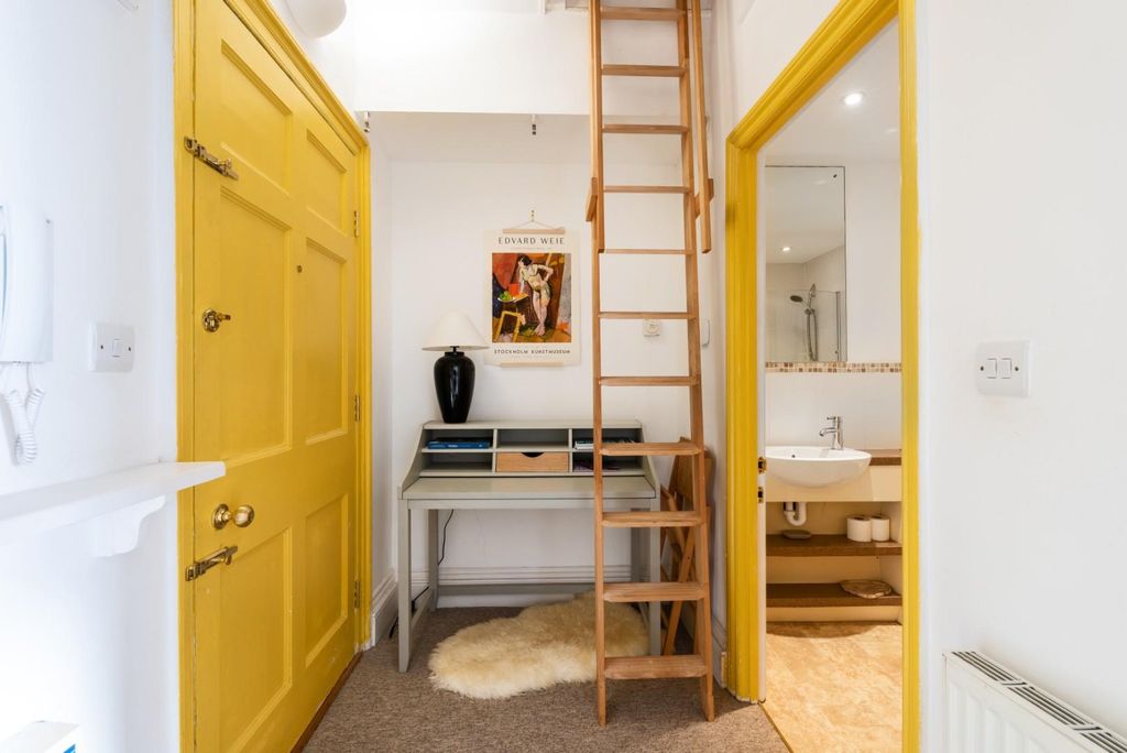 Studio for saleGrosvenor Place, Bath BA1 photo 3