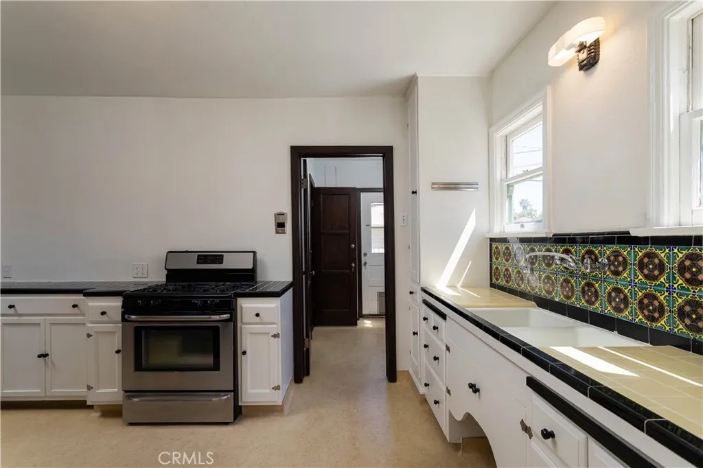 Additional image 60 of 2824 Chestnut Avenue, Long Beach, CA 90806