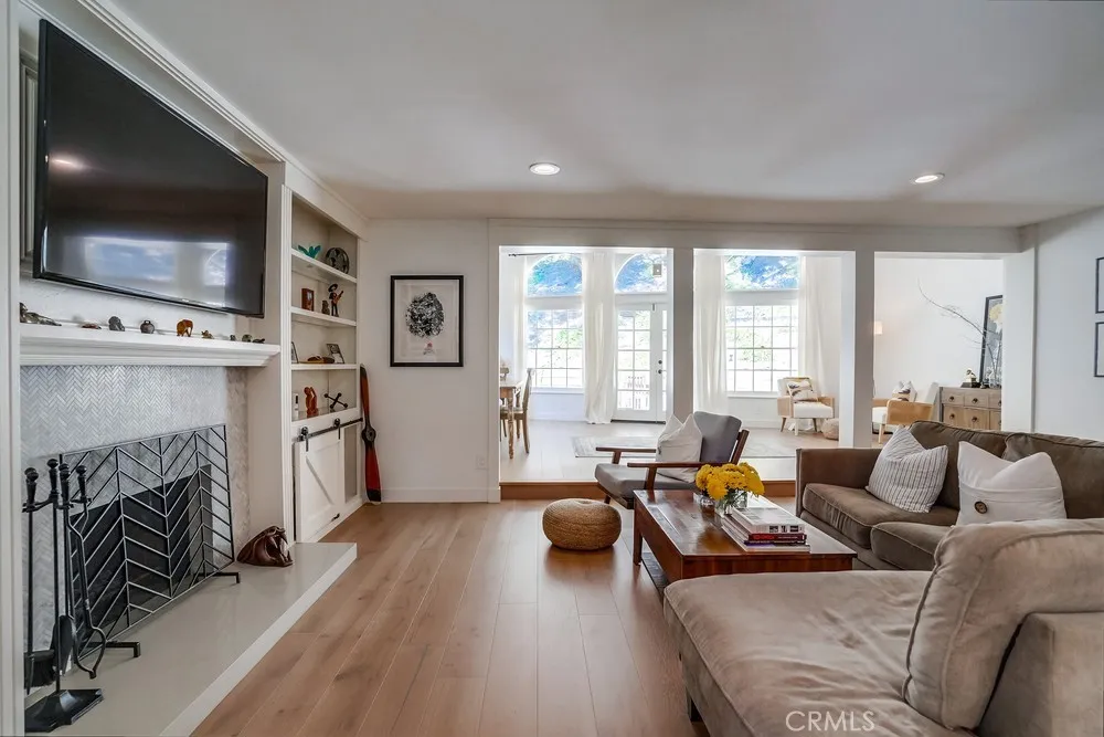 Additional image 97 of 20619 Martha St, Woodland Hills, CA 91367