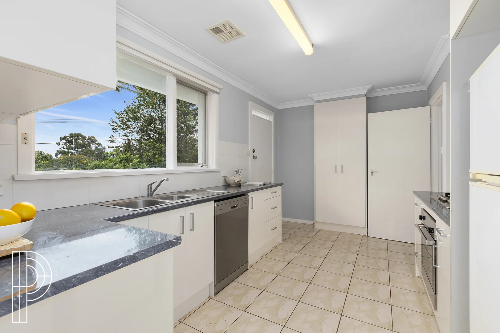 Additional image 5 of 48 Savige Street, Campbell ACT 2612