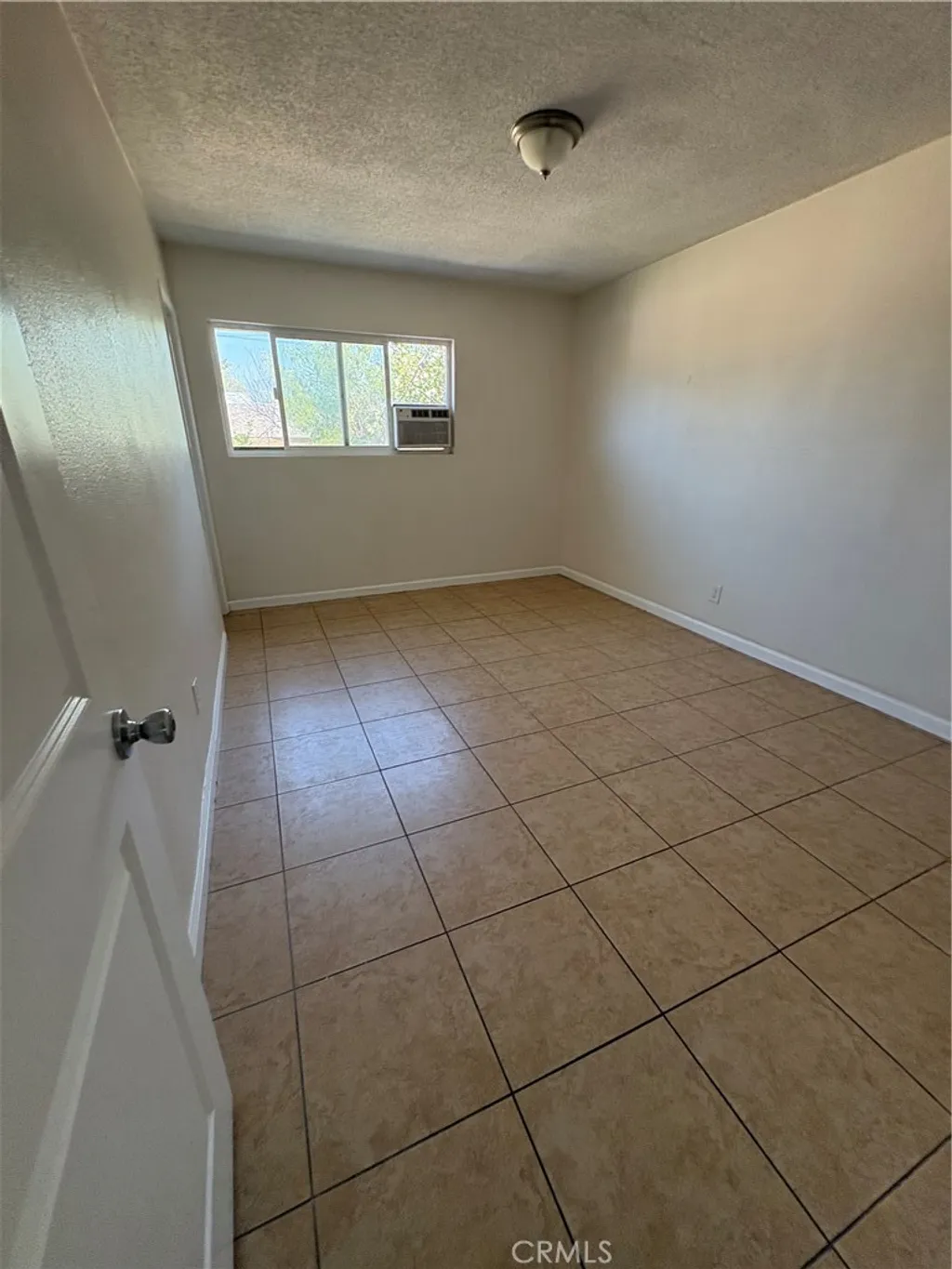 Additional image 14 of 2004 W 15th St, San Bernardino, CA 92411
