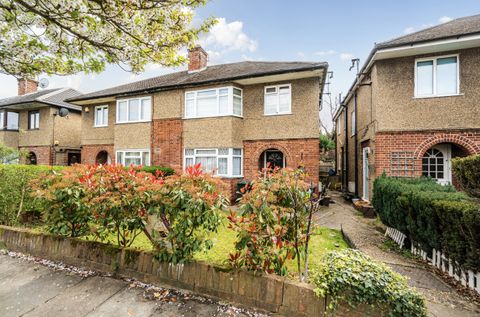 Windsor Road, Barnet EN5