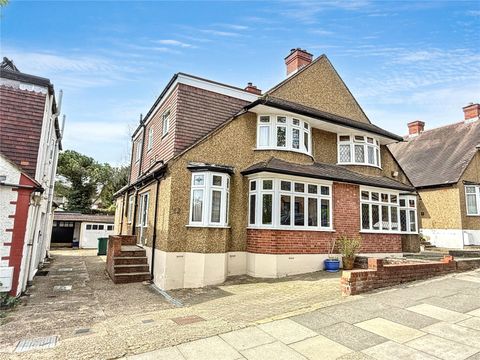 Vale Drive, Barnet, Hertfordshire EN5