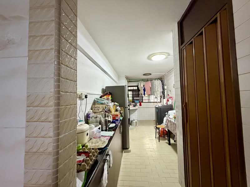 492 Jurong West Street 41 photo 3