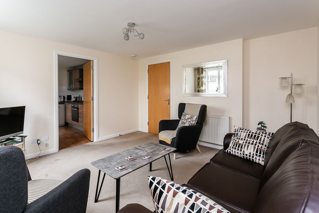Additional image 3 of 2 bed flat for saleAllanfield Place, Edinburgh EH7