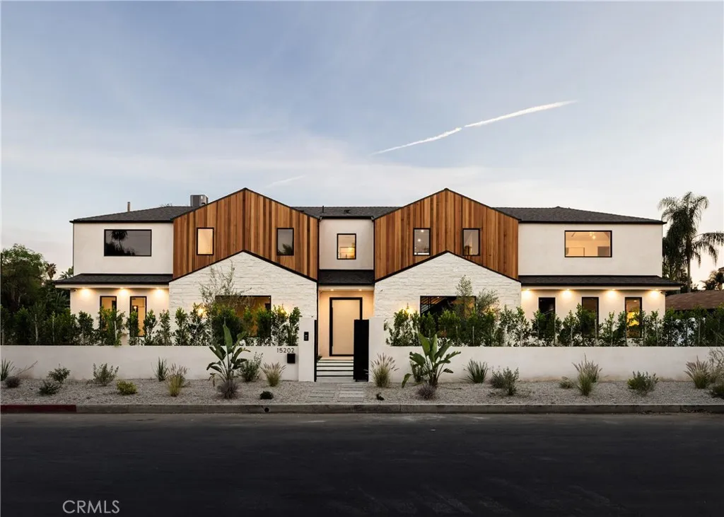 Additional image 2 of 15202 Hesby Street, Sherman Oaks, CA 91403