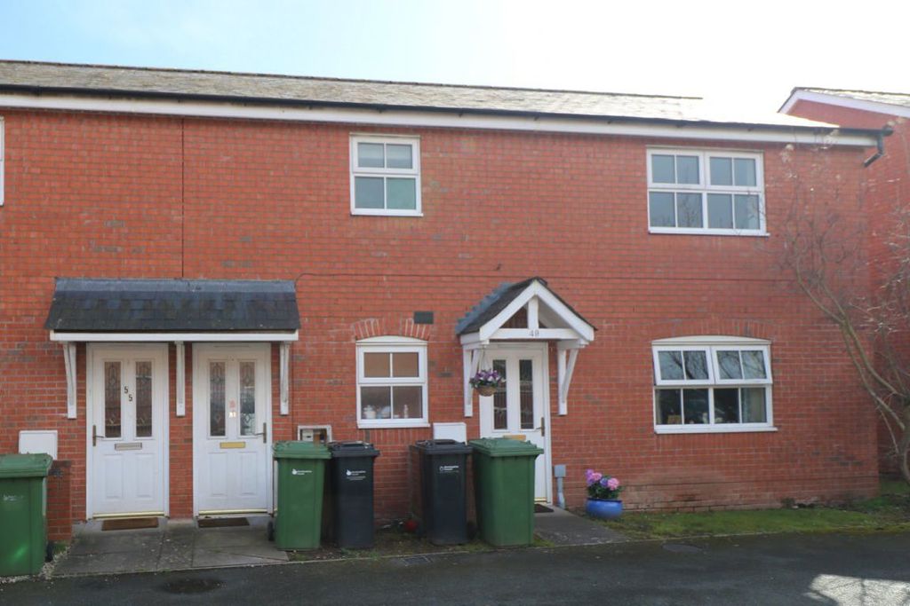 2 bed flat to rentKernal Road, Whitecross, Hereford HR4