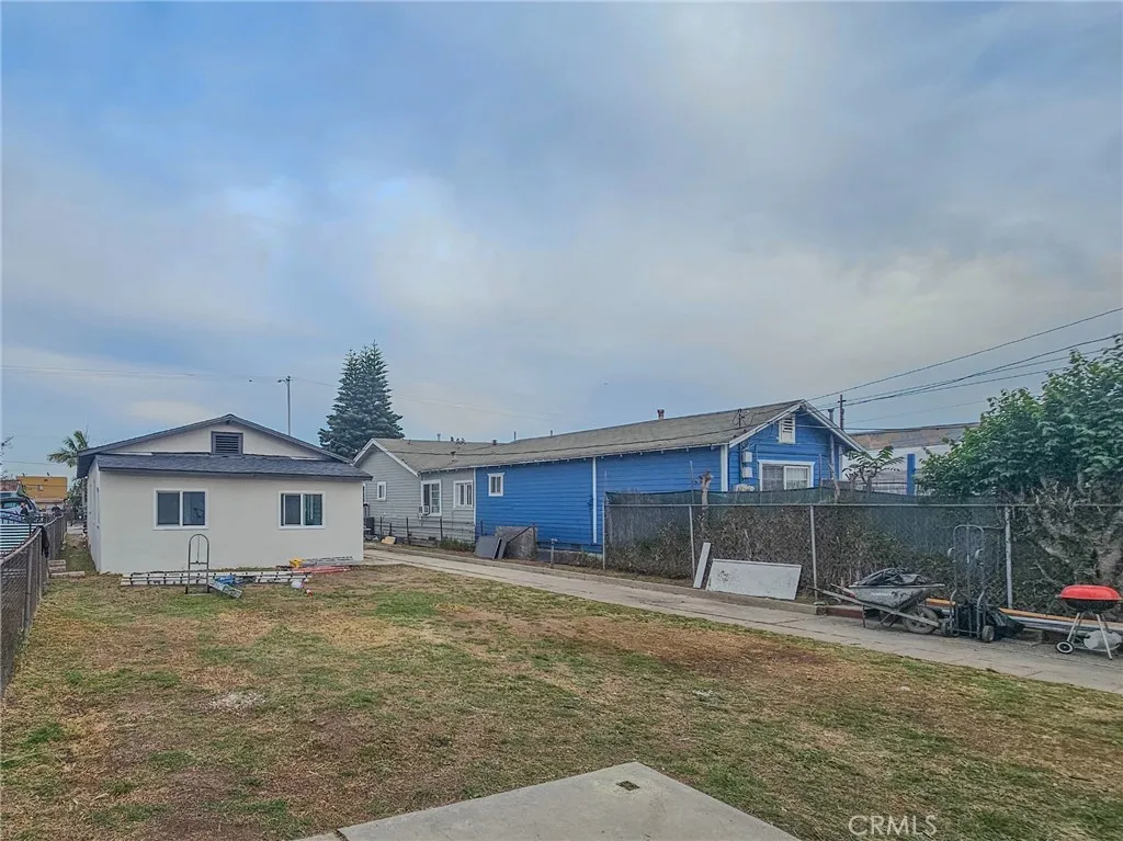 1257 S McBride Avenue, East Los Angeles, CA 90022