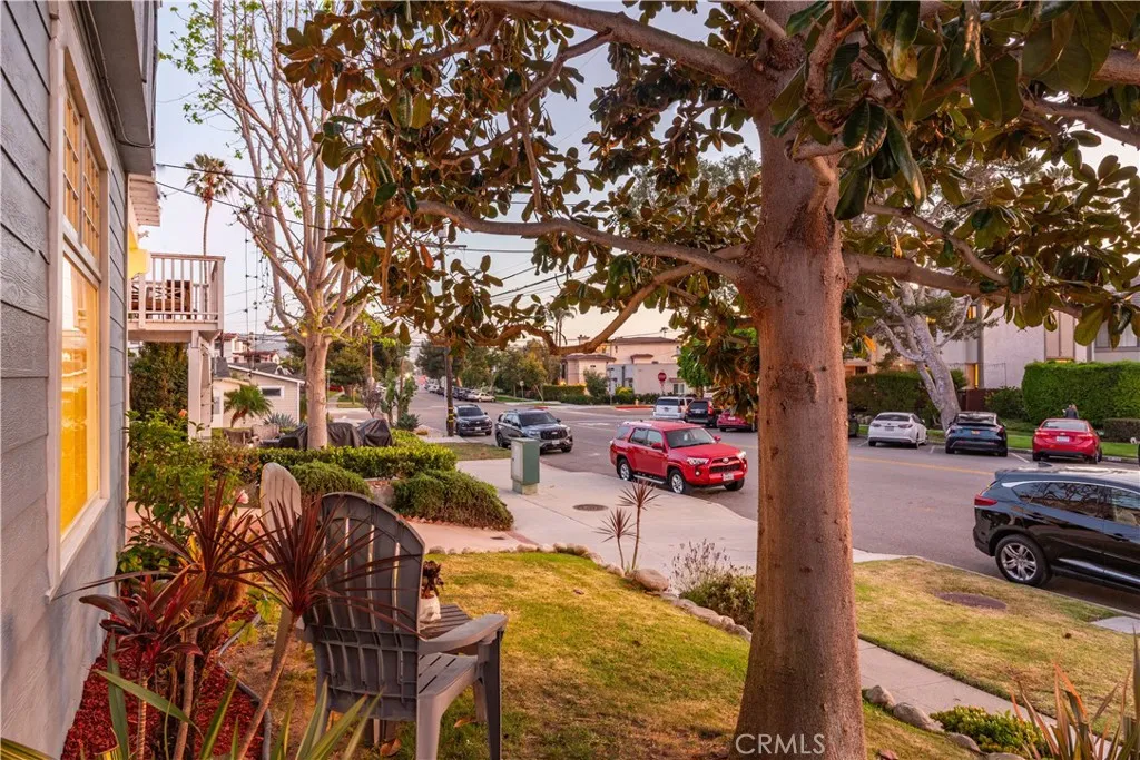 Additional image 38 of 420 S Broadway Unit A, Redondo Beach, CA 90277