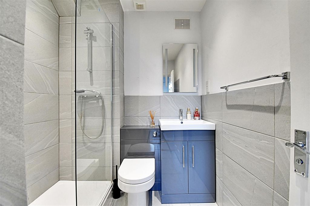 Additional image 10 of 2 bed end terrace house for saleDunkirks Mews, Hertford SG13