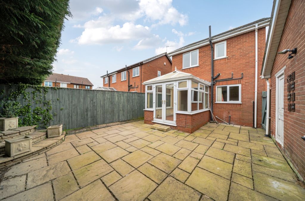 Additional image 6 of 3 bed detached house for saleDefender Drive, Grimsby, Lincolnshire DN37