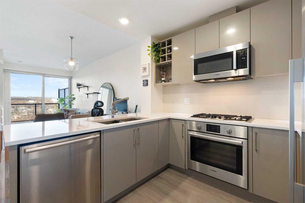 Additional image 5 of 611-301 10 Street NW, Calgary, AB, T2N 1V5