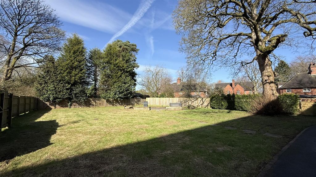 Additional image 17 of 4 bed semi-detached house to rentVilla Road, Cheddleton, Leek ST13